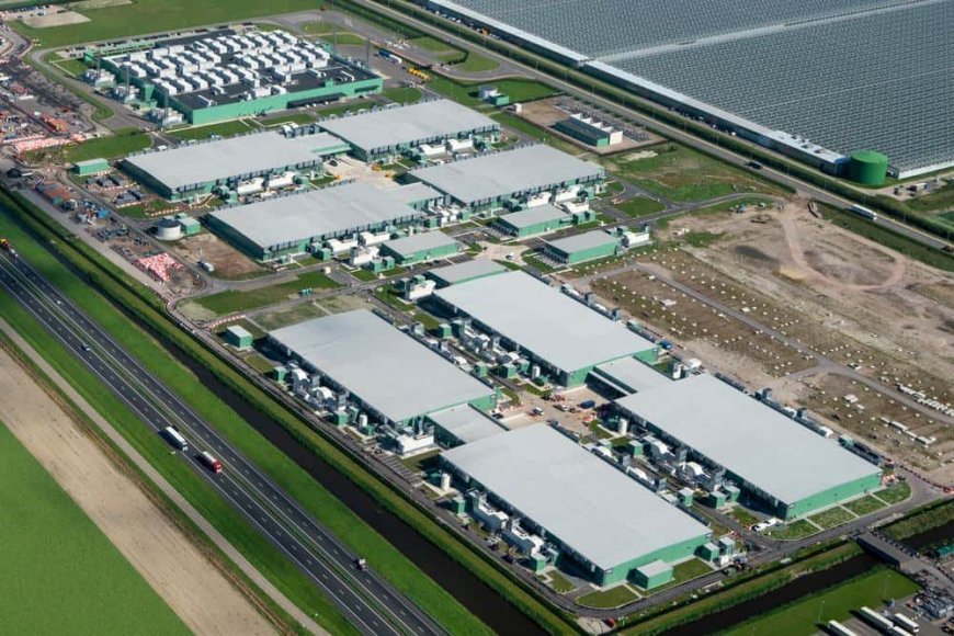 Activists Scale Microsoft Data Center in Netherlands to Protest Israeli Military Data Storage