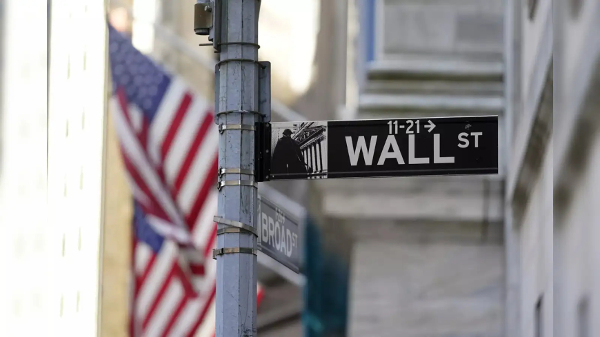 Wall Street Welcomes ESG Accounting Shift as FASB Scales Back Disclosure Demands