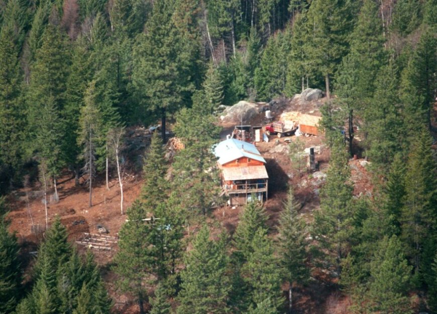 Ruby Ridge at 33: A Deadly Standoff’s Lasting Echoes in 2025 America